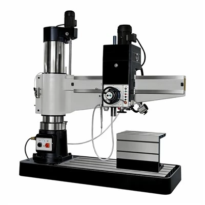 Automatische Radialbohrmaschine